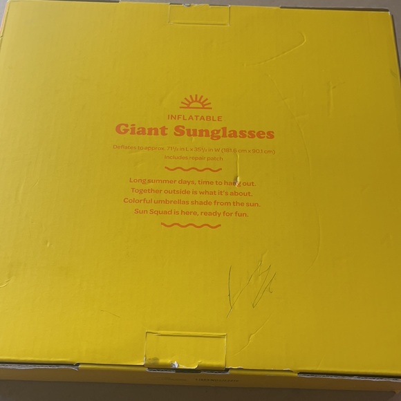 Sun Squad Sunglasses Float, Stay Cool - Picture 7 of 7